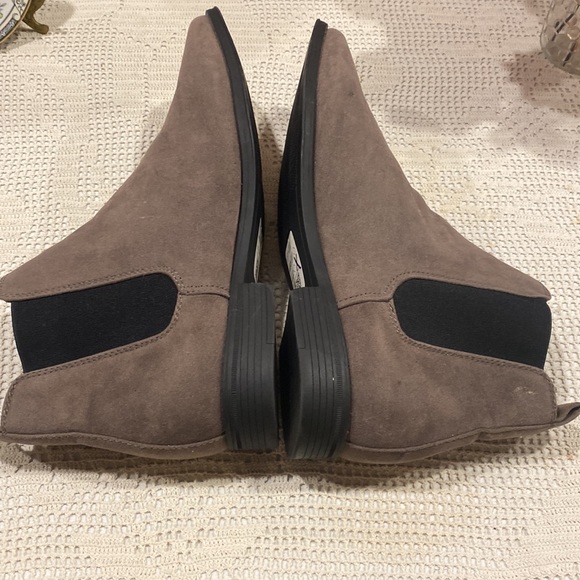 ASOS Men’s Size 7 Taupe Suede Like Boots - Never Worn - Picture 5 of 9